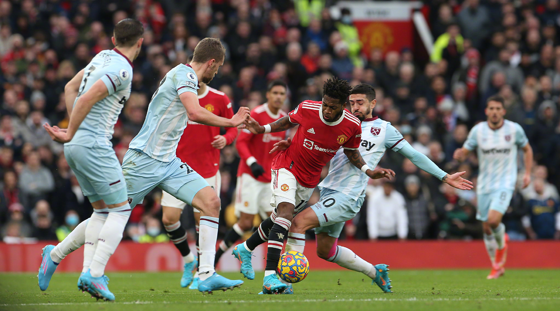 的赛季中 的赛季中